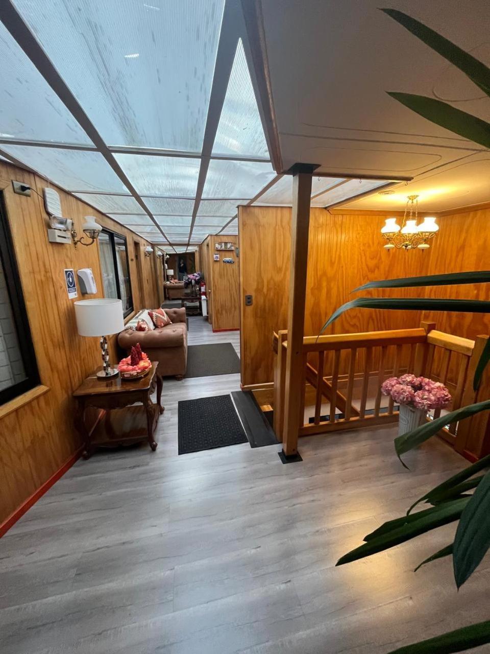 Hostal Espanol Coyhaique Eksteriør billede