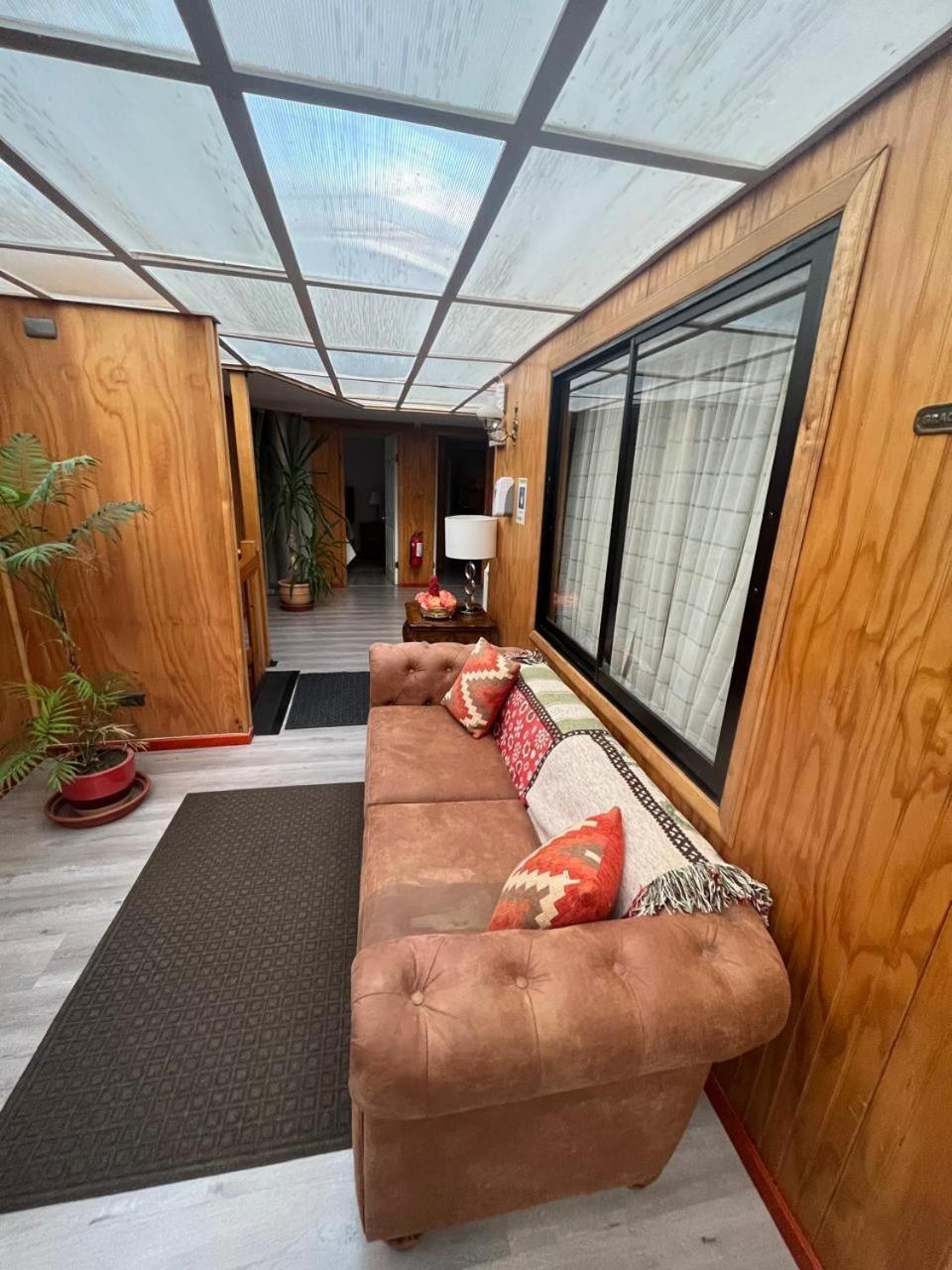Hostal Espanol Coyhaique Eksteriør billede