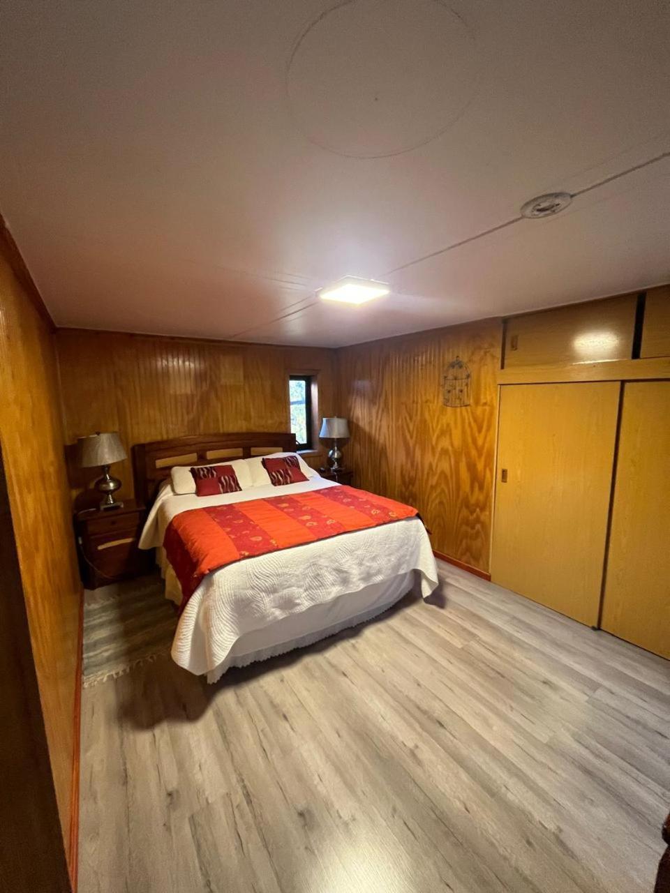 Hostal Espanol Coyhaique Eksteriør billede