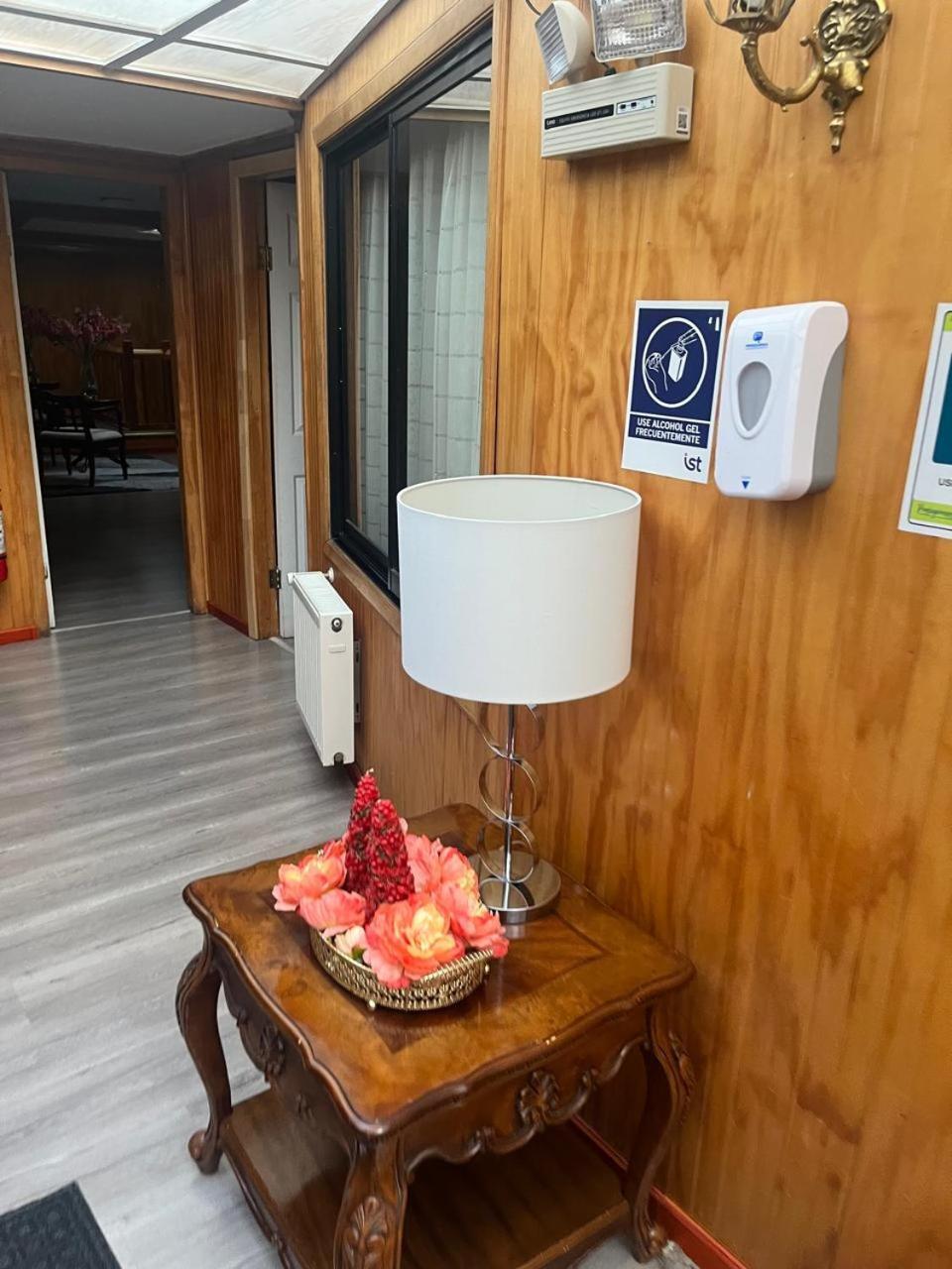 Hostal Espanol Coyhaique Eksteriør billede