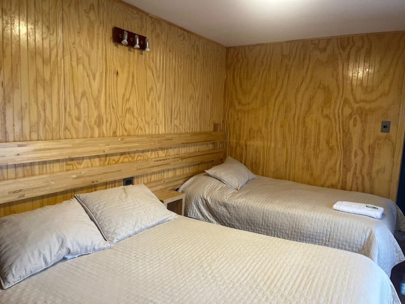 Hostal Espanol Coyhaique Eksteriør billede