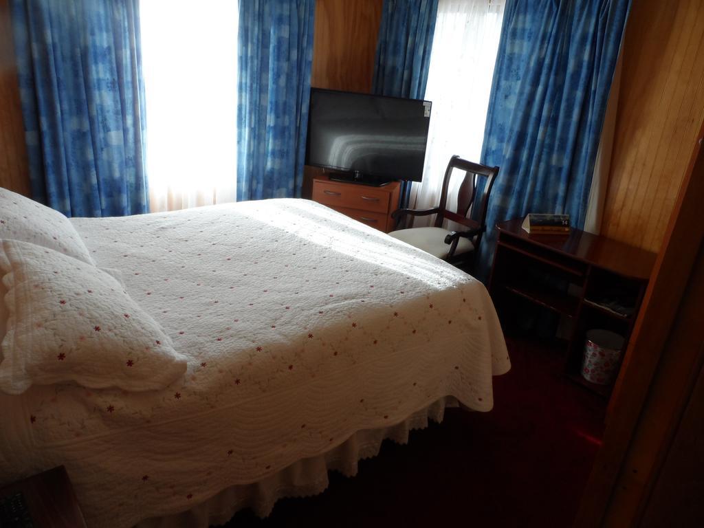 Hostal Espanol Coyhaique Eksteriør billede