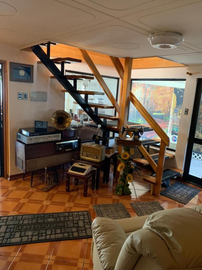 Hostal Espanol Coyhaique Eksteriør billede