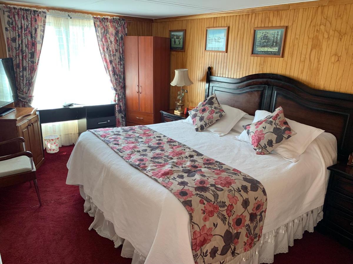 Hostal Espanol Coyhaique Eksteriør billede